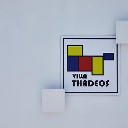 Greek Thadeos Apartment