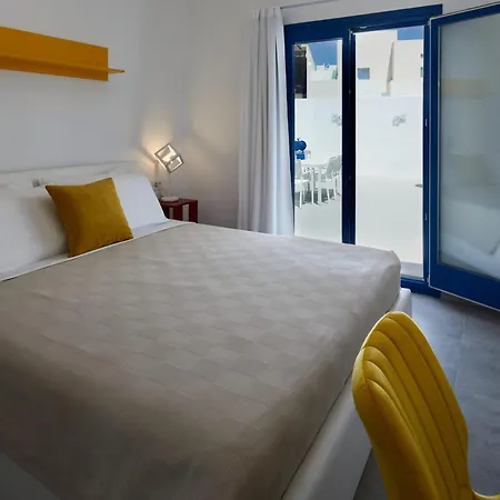 Greek Thadeos Fira (Santorini)